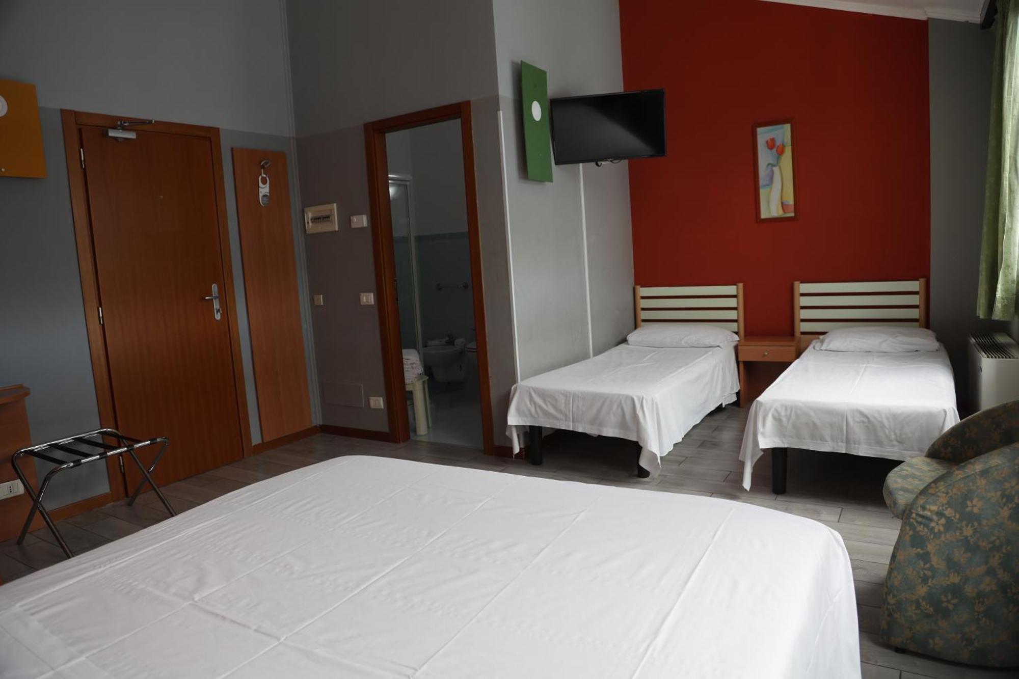 Hotel Garda Affi Exterior photo