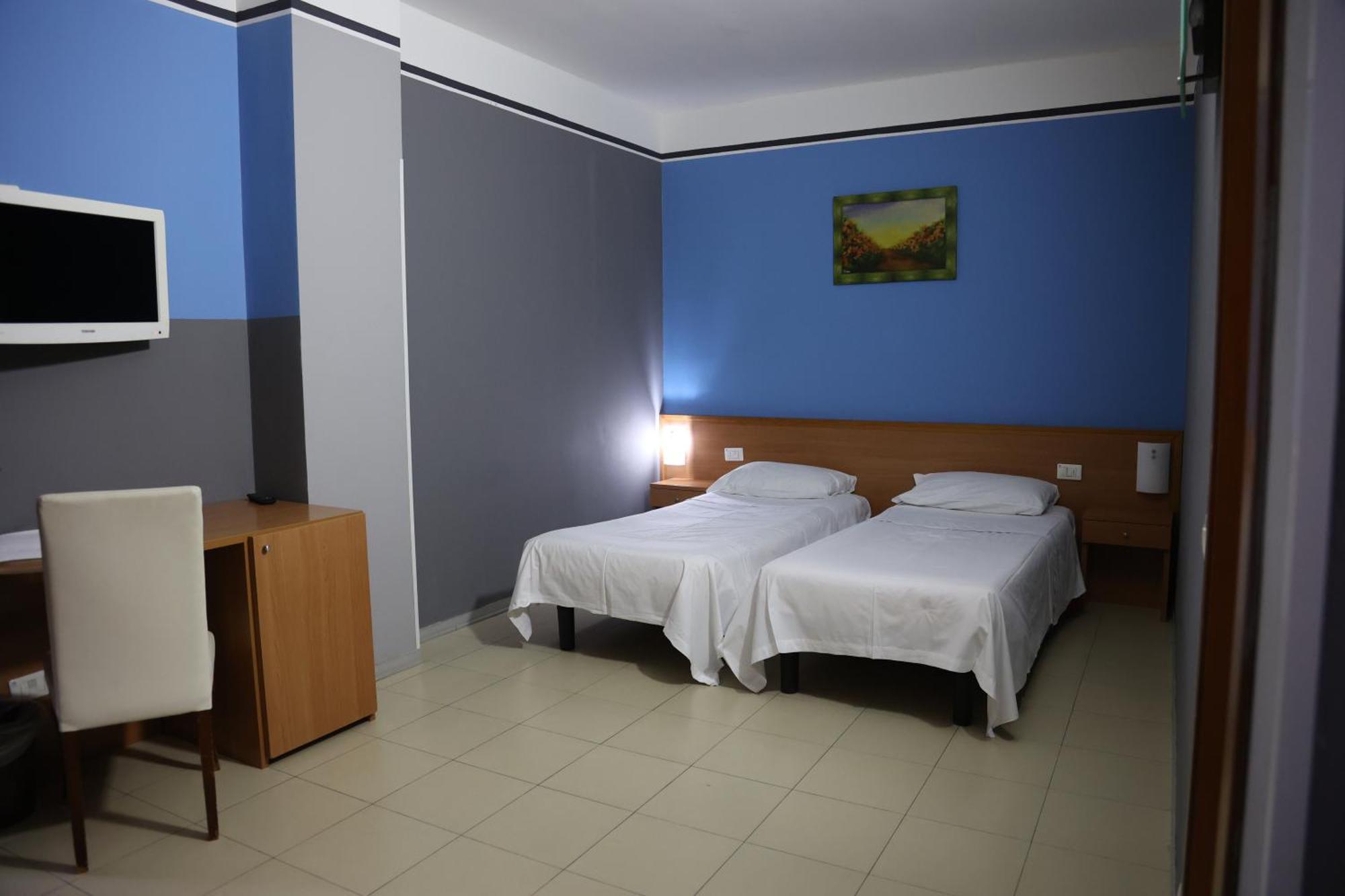 Hotel Garda Affi Exterior photo